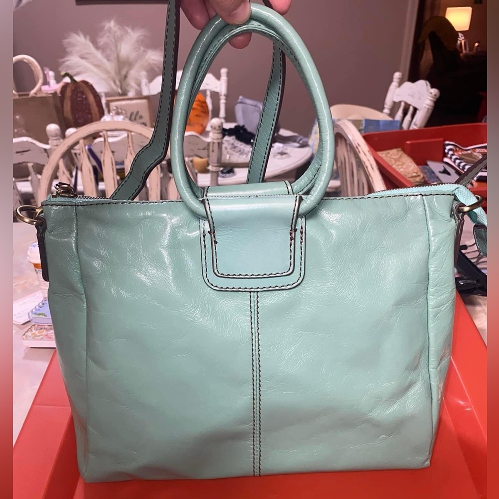 HOBO Sheila Medium Satchel NWOT